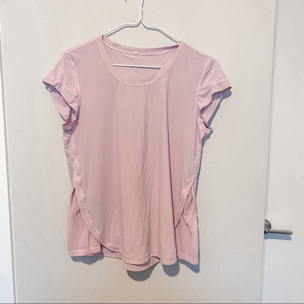 Lululemon Just Pleat It Light Pearl Pink Short Sleeve Top